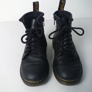 Dr. Martens Black Leather Kids Boots Size 1 EUC